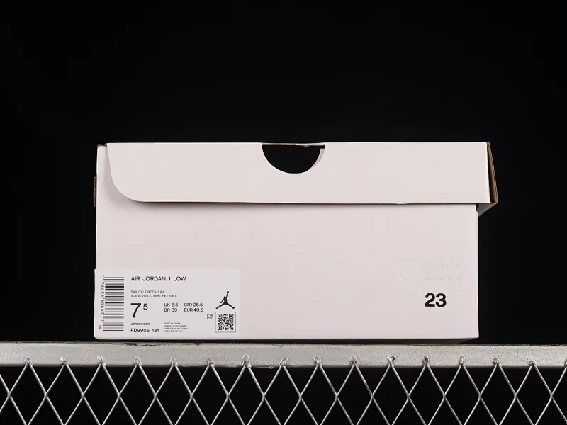 All categories Air Jordan Jordan series basketball shoes Air Jordan 1 Low Air Jordan 1 Low AJ1 Joe 1 fresh white and green cultural low-top basketball shoes FD9906-131